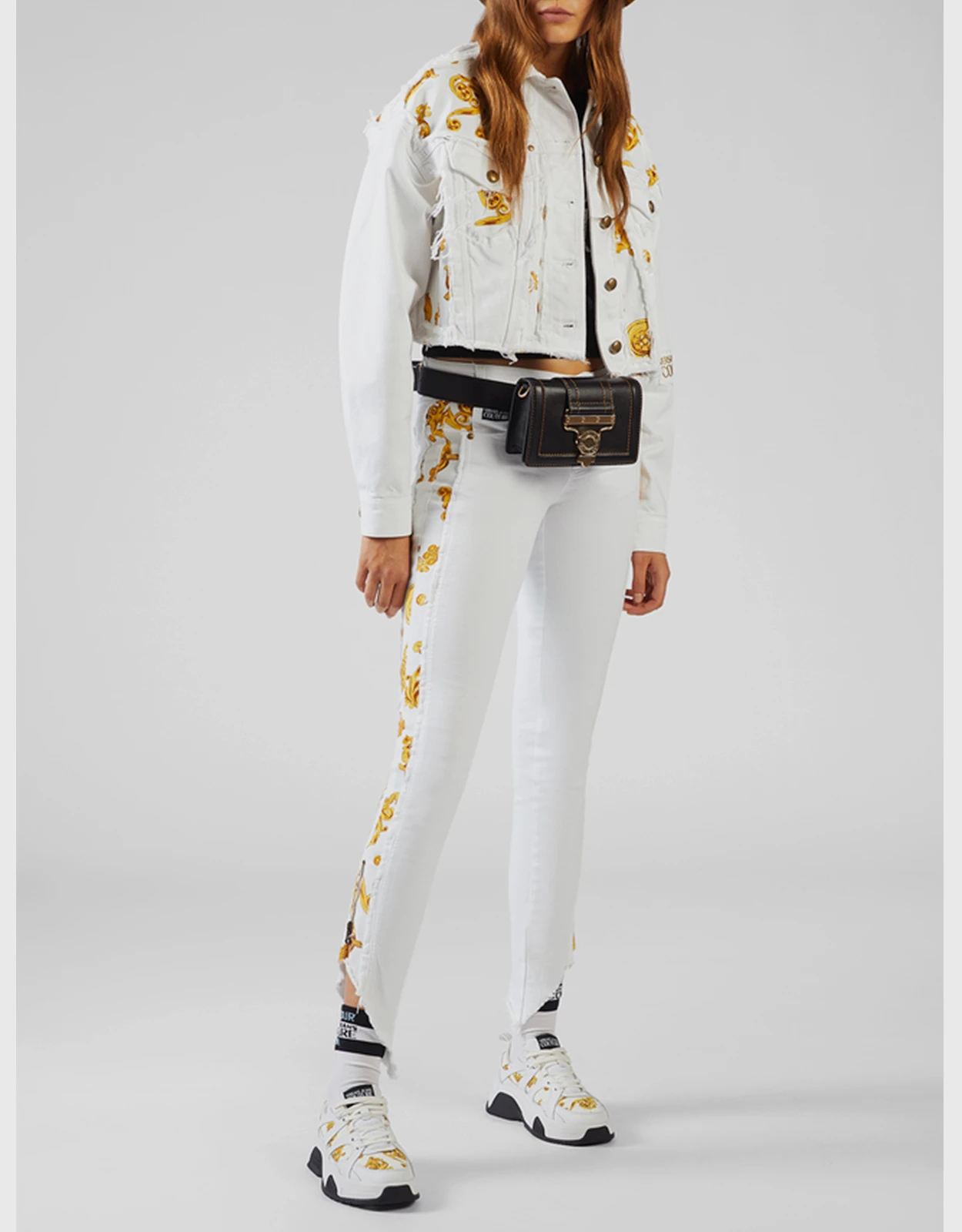 Versace Jeans Couture Baroque Jewels Printed Insert Denim Cropped Jacket 6 Versace Jeans Couture Baroque Jewels Printed Insert Denim Cropped Jacket - Image 4