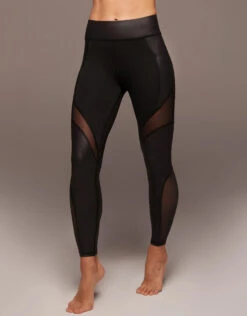 Michi Glow Gloss Pocket Legging-Black