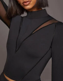 Michi Peak Long Sleeve Crop Top-Black -Gani Clothing Shop 2689554