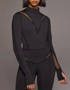 Michi Peak Long Sleeve Crop Top-Black -Gani Clothing Shop 2689558