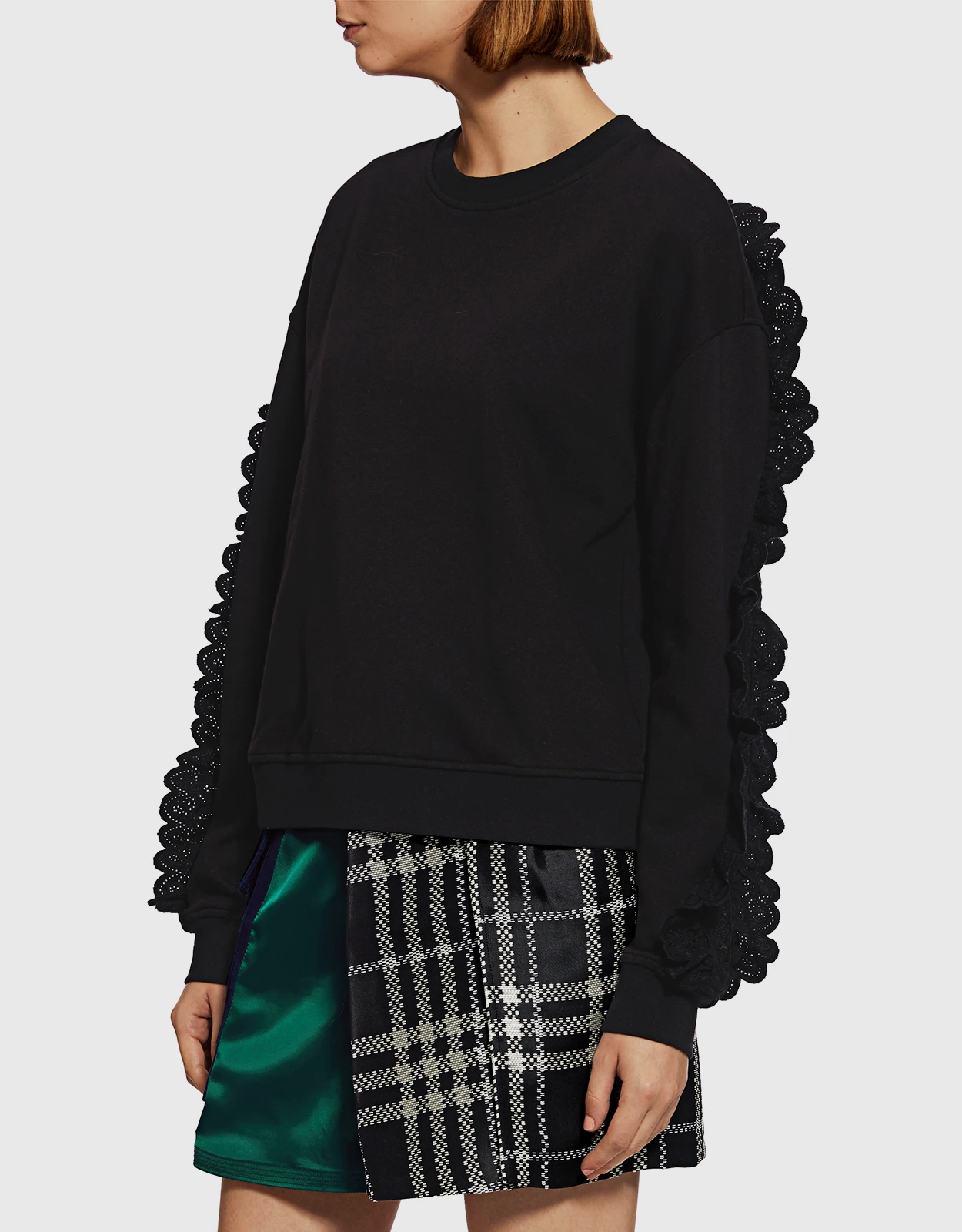 McQ Alexander McQueen Eyelet Lace Ruffle-Sleeve Sweatshirt 7 McQ Alexander McQueen Eyelet Lace Ruffle-Sleeve Sweatshirt - Image 5
