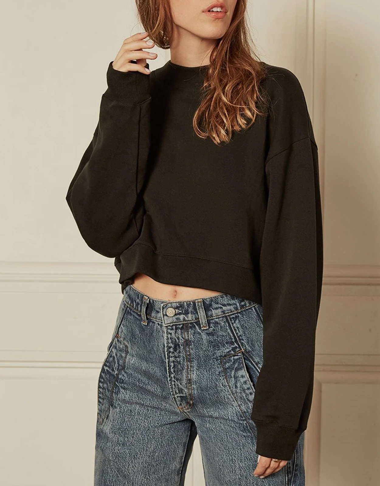 Boyish Jeans The Joni Cropped Sweatshirt-Black 4 Boyish Jeans The Joni Cropped Sweatshirt-Black - Image 2