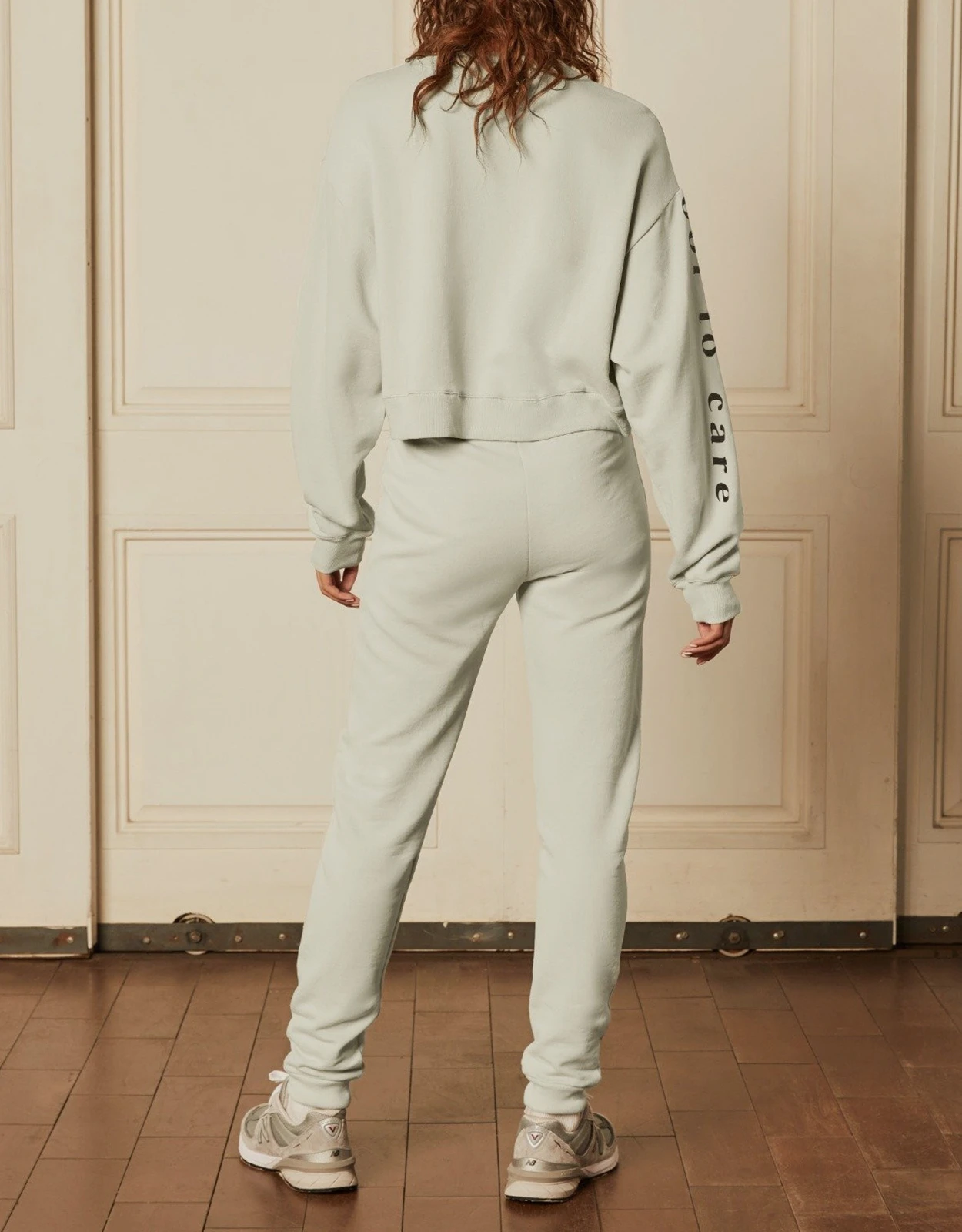 Boyish Jeans The Paul Tapered Sweatpants-Pearl Grey 6 Boyish Jeans The Paul Tapered Sweatpants-Pearl Grey - Image 4