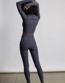 Twenty Montreal Cracked Earth 3D Activewear Long Sleeve Top -Gani Clothing Shop 824510