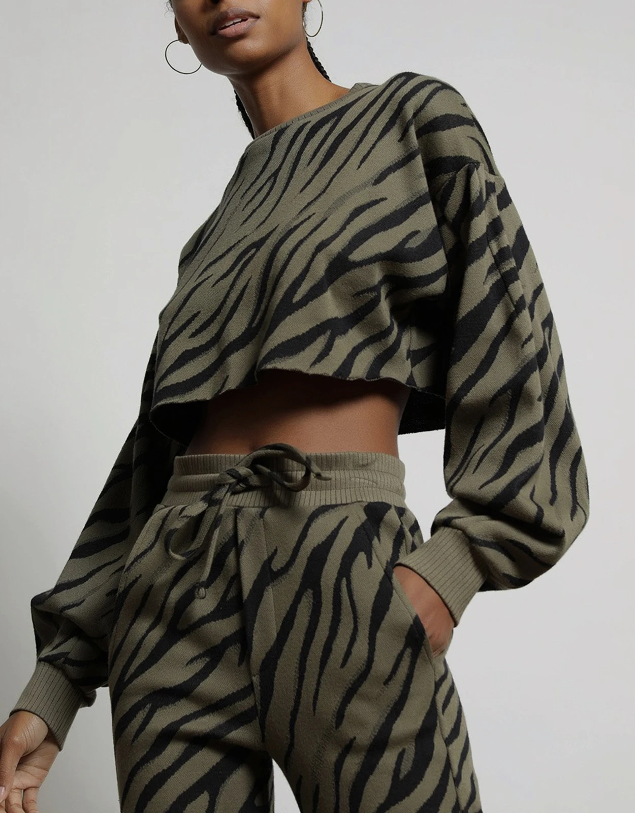 Twenty Montreal Bali Tiger Hyper Reality Knit Balloon Sleeve Cropped Top 4 Twenty Montreal Bali Tiger Hyper Reality Knit Balloon Sleeve Cropped Top - Image 2